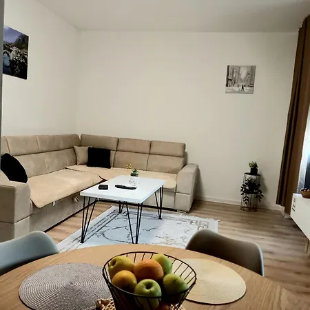 Stone Apartament *